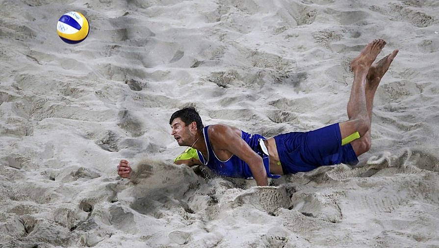 Российские "пляжники" вышли в полуфинал Олимпиады