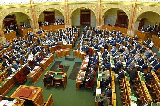 Поддержку Венгрией антироссийских санкций объяснили