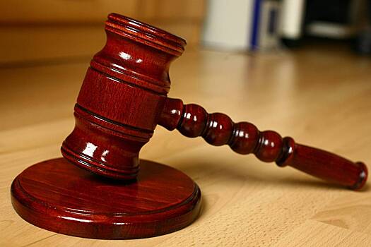Суд отказался рассматривать иск внебрачного сына Жириновского об отцовстве