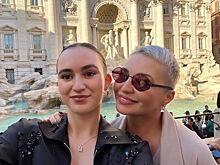 Катя Лель с дочерью покинули Россию