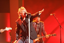 Группа Bon Jovi посвятила песню массовым протестам