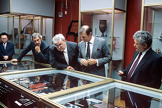 De Beers подняла цены на алмазы