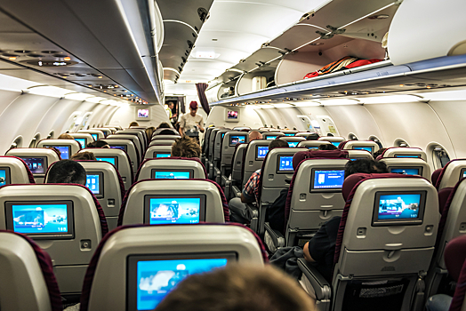 Почему в самолетах так строго с посадочными местами
