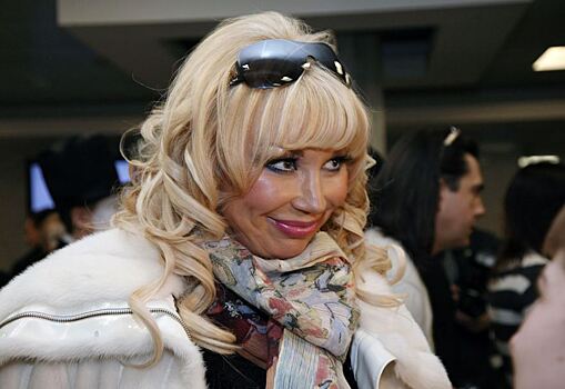 "Она глупая": Распутина пожаловалась на дочь-скандалистку