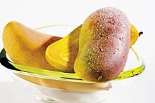 Два плода манго продали за 3,7 тысячи долларов на акционе
