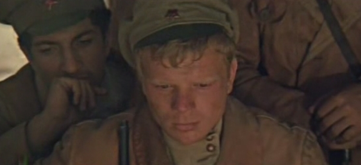 После "Белого солнца пустыни" Годовиков появился в эпизоде фильма "В черных песках" (1972).