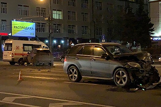 Скорая помощь попала в ДТП в Москве