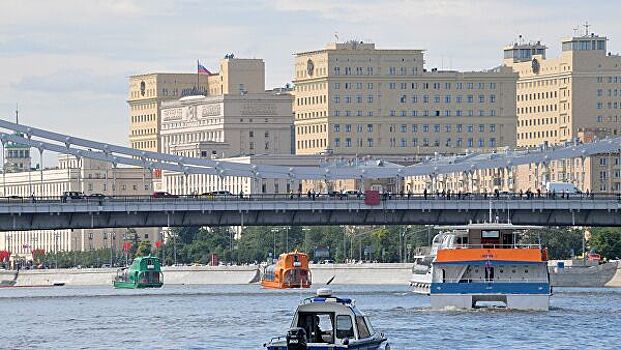 Навигация на дистанции: в Москве открылся сезон речных прогулок