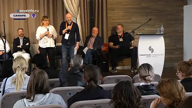 В Самаре участники Международного фестиваля "Гитары в строю!" обсудили современные проявления ксенофобии