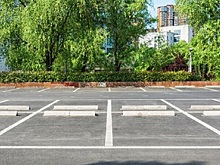 Курганские власти запретили парковаться на участке улицы Ленина у ЦУМа