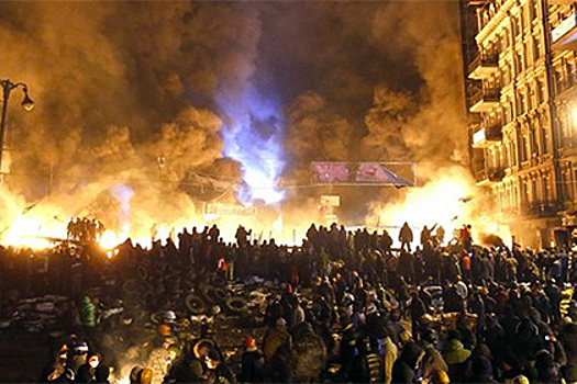Кадр из фильма «Украина в огне»