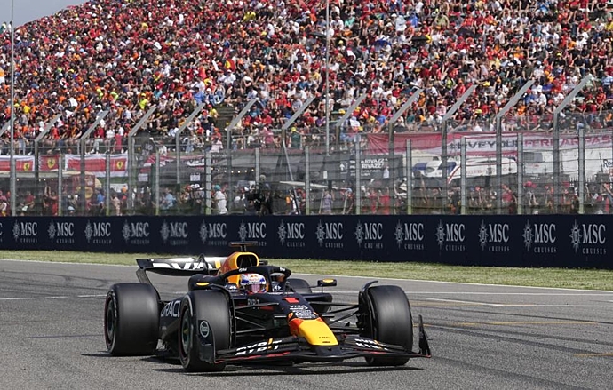Ферстаппен выиграл Гран-при Эмилия-Романьи "Формулы-1"