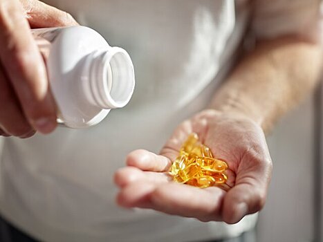 В России предлагают запретить врачам выписывать БАДы