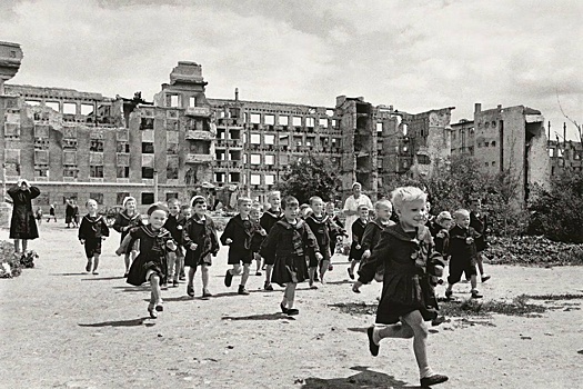 Новый экспериментальный театр в Волгограде представит премьеру документального спектакля "Сияние"