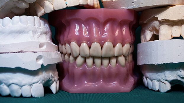 Гигиенист перечислил причины воспаления десен