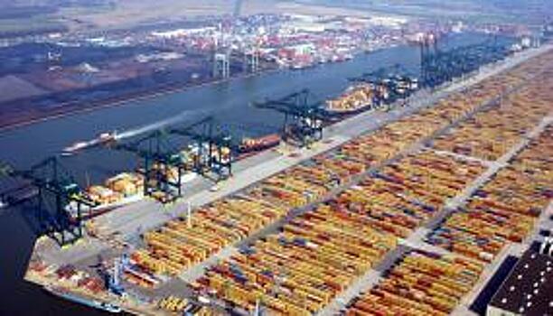 Порт Антверпен инвестирует в проекты, направленные на переориентацию наземной доставки на более экологичные виды транспорта