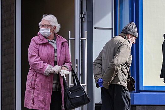 Экономист назвал популизмом доплаты пенсионерам старше 75 лет