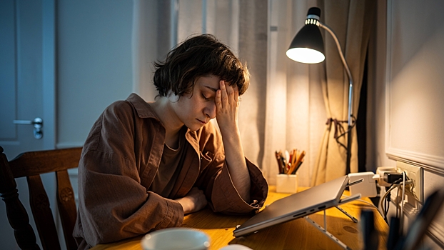 Психолог Махова объяснила, почему женщины сильнее страдают от хронической усталости