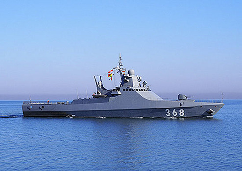 Патрульный корабль Черноморского флота «Василий Быков» вошел в Босфор