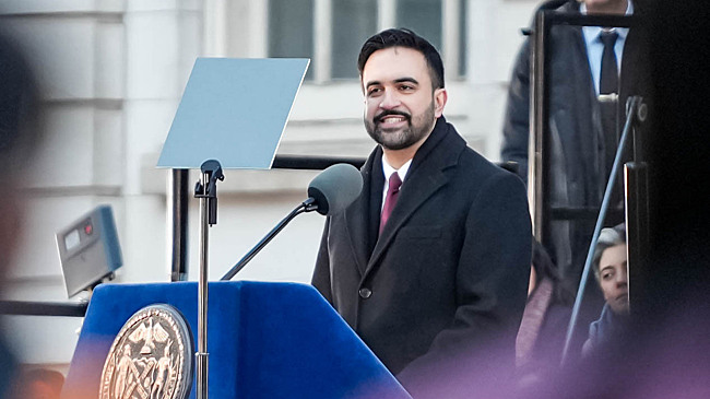 Нового мэра Нью-Йорка Зохран Мамдани обвинили в антисемитизме