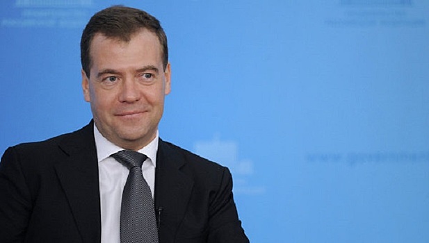 Медведев назвал назначение Саакашвили "Шапито-шоу"