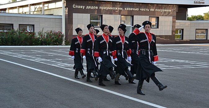 В Ейске открыли этап Всероссийской военно-спортивной игры «Казачий сполох»