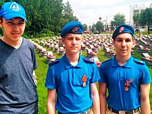Юнармейцы Санкт-Петербурга взяли шефство над заброшенными могилами фронтовиков