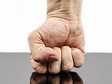 «Я его посажу навсегда»: военный врач раскрыл детали драки со звездой сериала «Карпов»