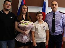 10-летний школьник из Ростовской области награжден за спасение девушки