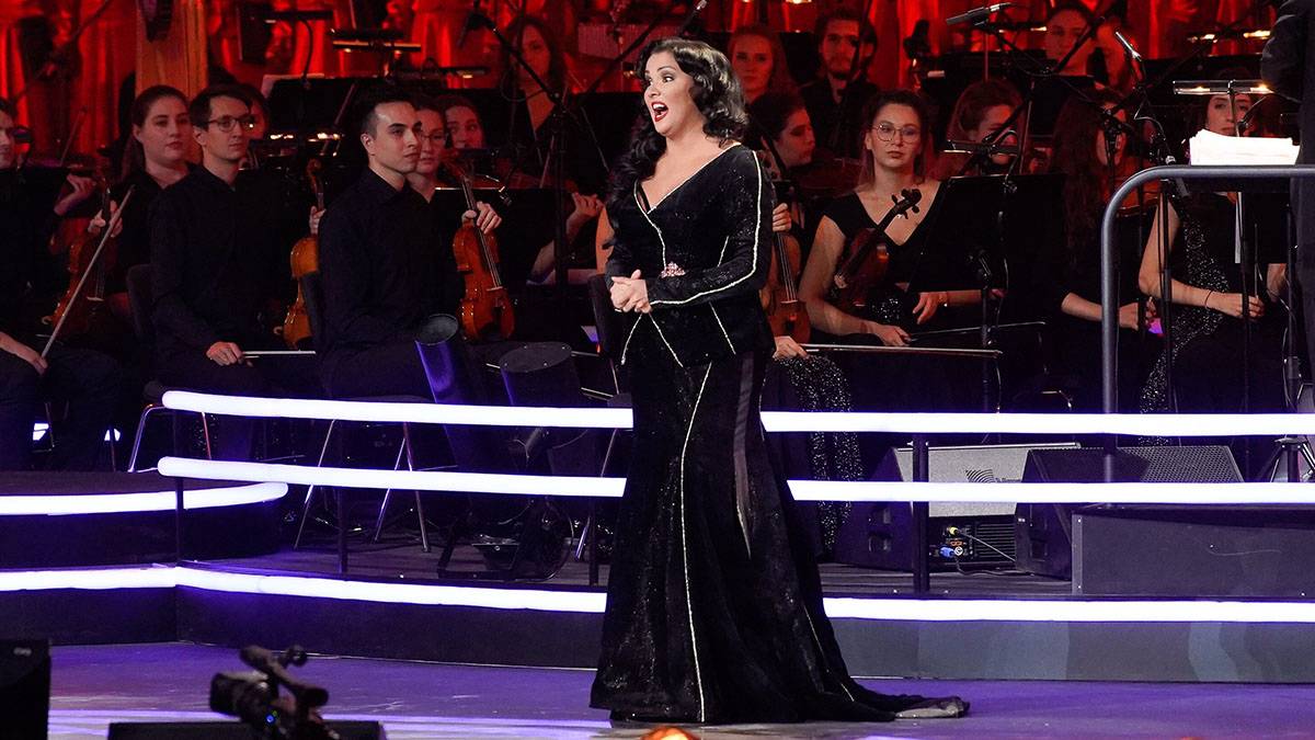 Акция против выступления певицы Нетребко прошла в Братиславе