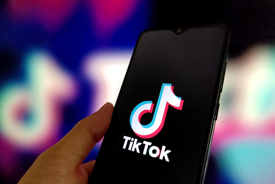 Reuters: в ЕС TikTok запустит программу определения возраста пользователей