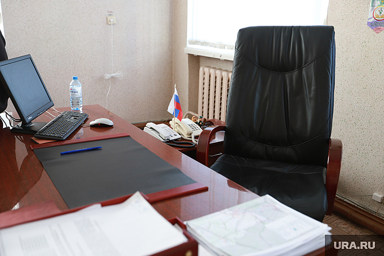 В мэрии Сургута сокращают двух высокопоставленных чиновников