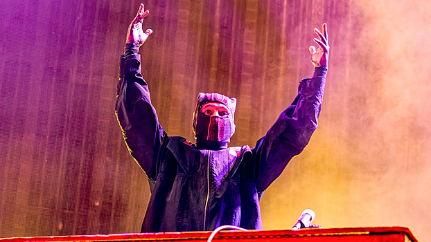 Twenty One Pilots выпустили альбом BREACH и закончили историю длиной в десять лет