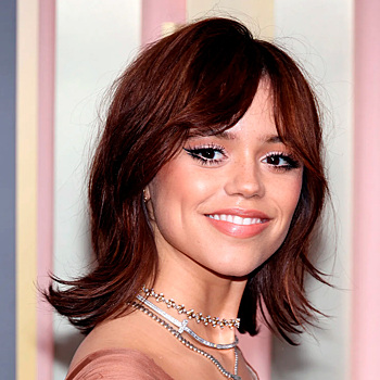 Что такое wolf cut и почему эта стрижка станет главным хитом весны