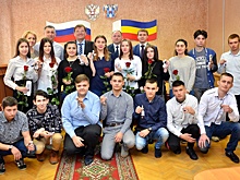 В Аксае дети-сироты получили квартиры в новом жилом комплексе