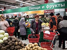 Саратовстат оценил минимальный набор продуктов в регионе в 5,5 тысячи рублей