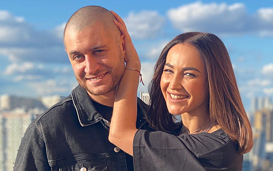 Бойфренд Бузовой DAVA сделал гламурный маникюр вслед за Кридом и Моргенштерном