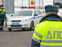 В Оренбурге на улице Терешковой «Лада» после удара опрокинулась на крышу
