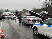 Под Новороссийском в ДТП с автобусом погиб один человек