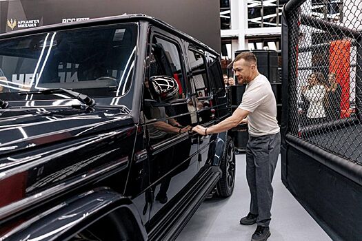 Пётр Ян получил Mercedes-AMG G63 в подарок за победу над Мерабом Двалишвили