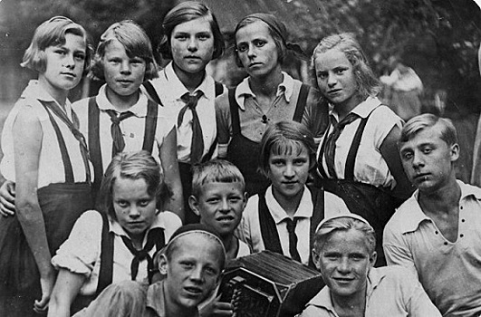 За какие поступки исключали из пионеров в СССР