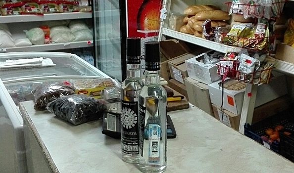 В Бессоновском районе в магазине нашли паленую водку