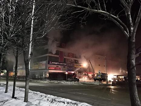 В самом крупном ТЦ Еврейского автономного округа произошел пожар