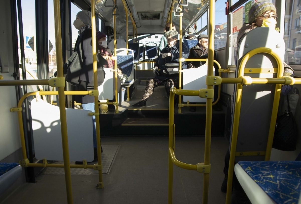 В Омске изменятся схемы почти 20 автобусных маршрутов