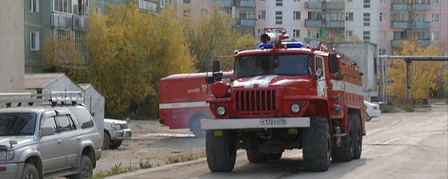 В Якутске во время пожара в пятиэтажке эвакуировали восемь жильцов