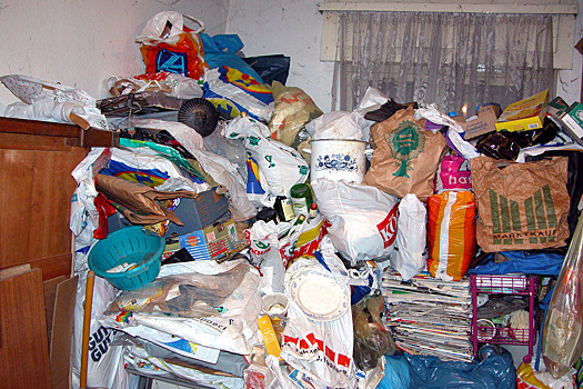 В ужасных условиях проживает малыш в Красноярском крае