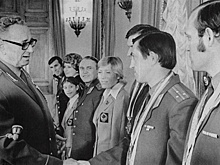 Как советские вожди болели за хоккеистов