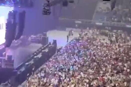 Концерт рэпера Akon в Сочи сорвала вторая за день атака дронов