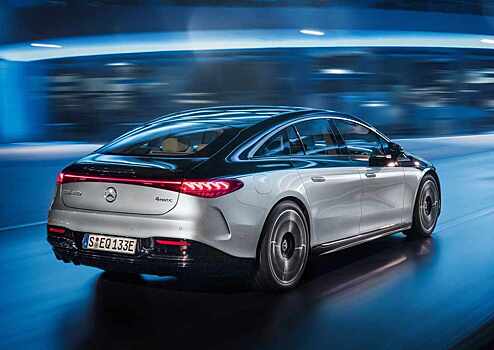 Новый электрический лифтбек Mercedes-Benz EQS продают за 9 млн рублей