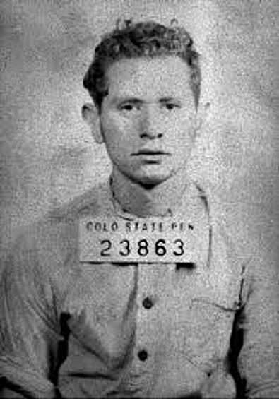 Харви Глатмен, убивший по меньше мере трех девушек в 1957—1958 годах, также представлялся профессиональным фотографом, высматривая своих жертв у модельных агентств.